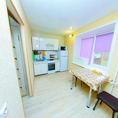 Apart On Slavskogo 14 Ust-Kamenogorsk ภายนอก รูปภาพ