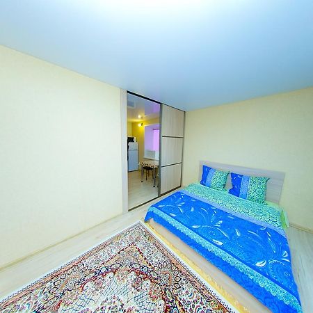 Apart On Slavskogo 14 Ust-Kamenogorsk ภายนอก รูปภาพ