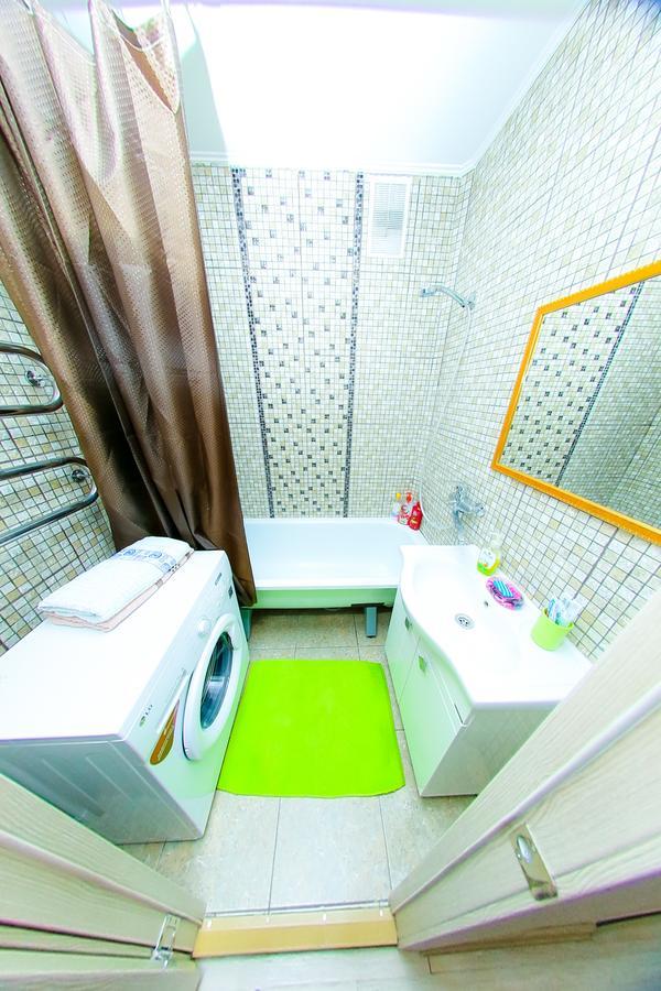 Apart On Slavskogo 14 Ust-Kamenogorsk ภายนอก รูปภาพ