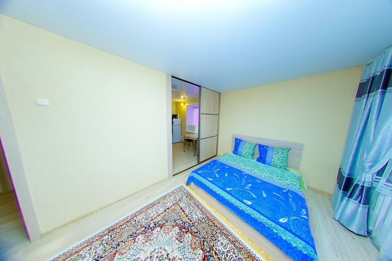 Apart On Slavskogo 14 Ust-Kamenogorsk ภายนอก รูปภาพ
